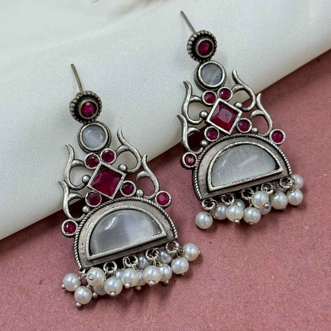 Top 5 must have Jhumka set for every occasion