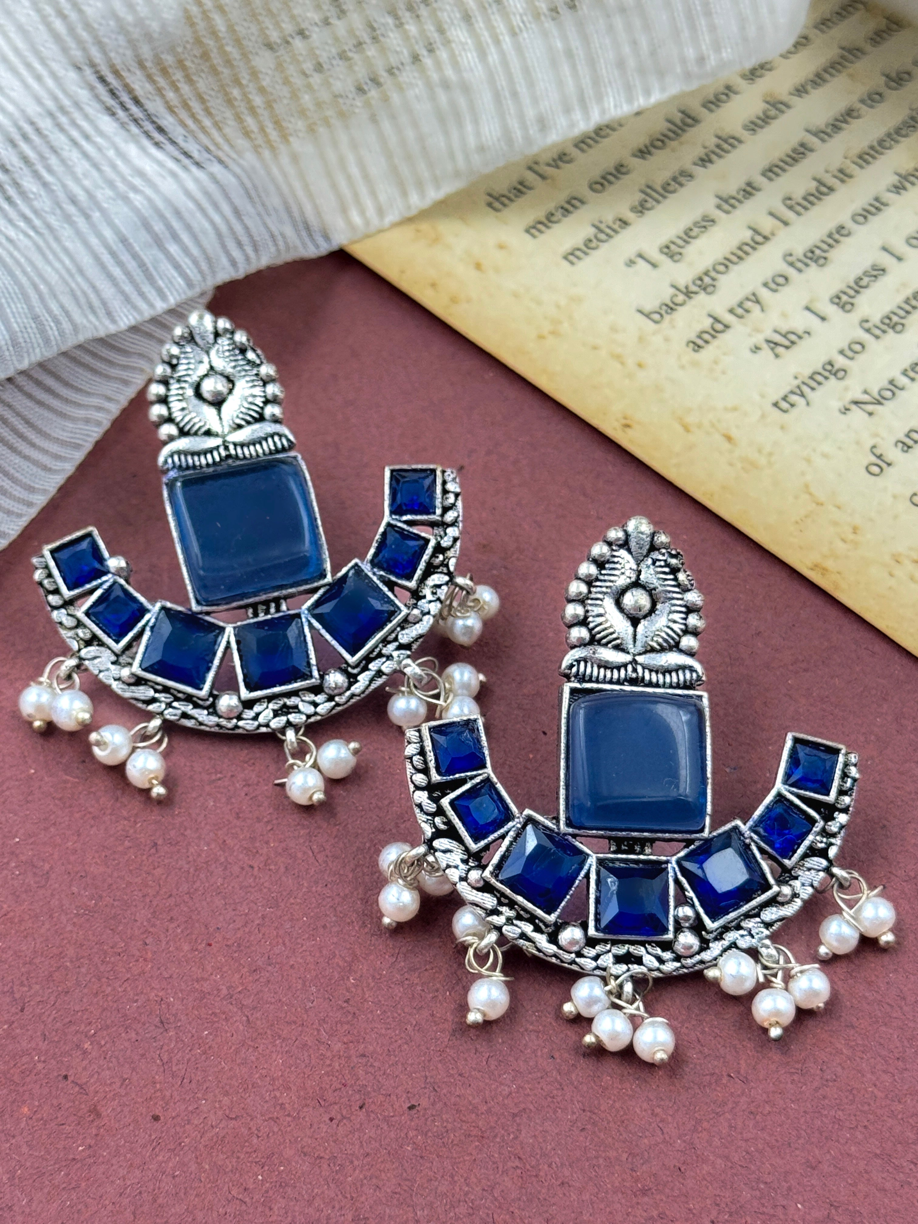 Oxidised Silver Kundan Crafted Earings