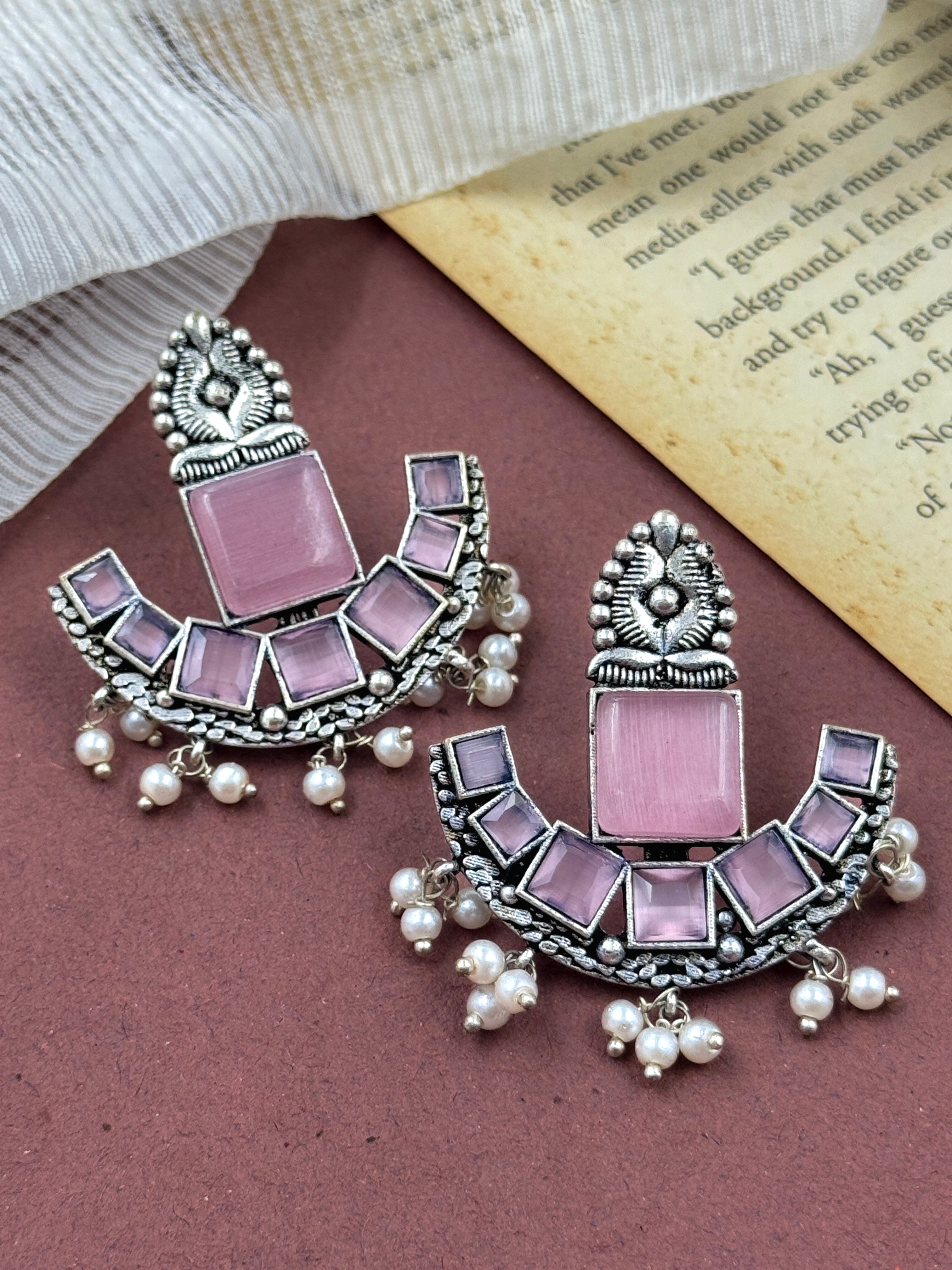 Oxidised Silver Kundan Crafted Earings