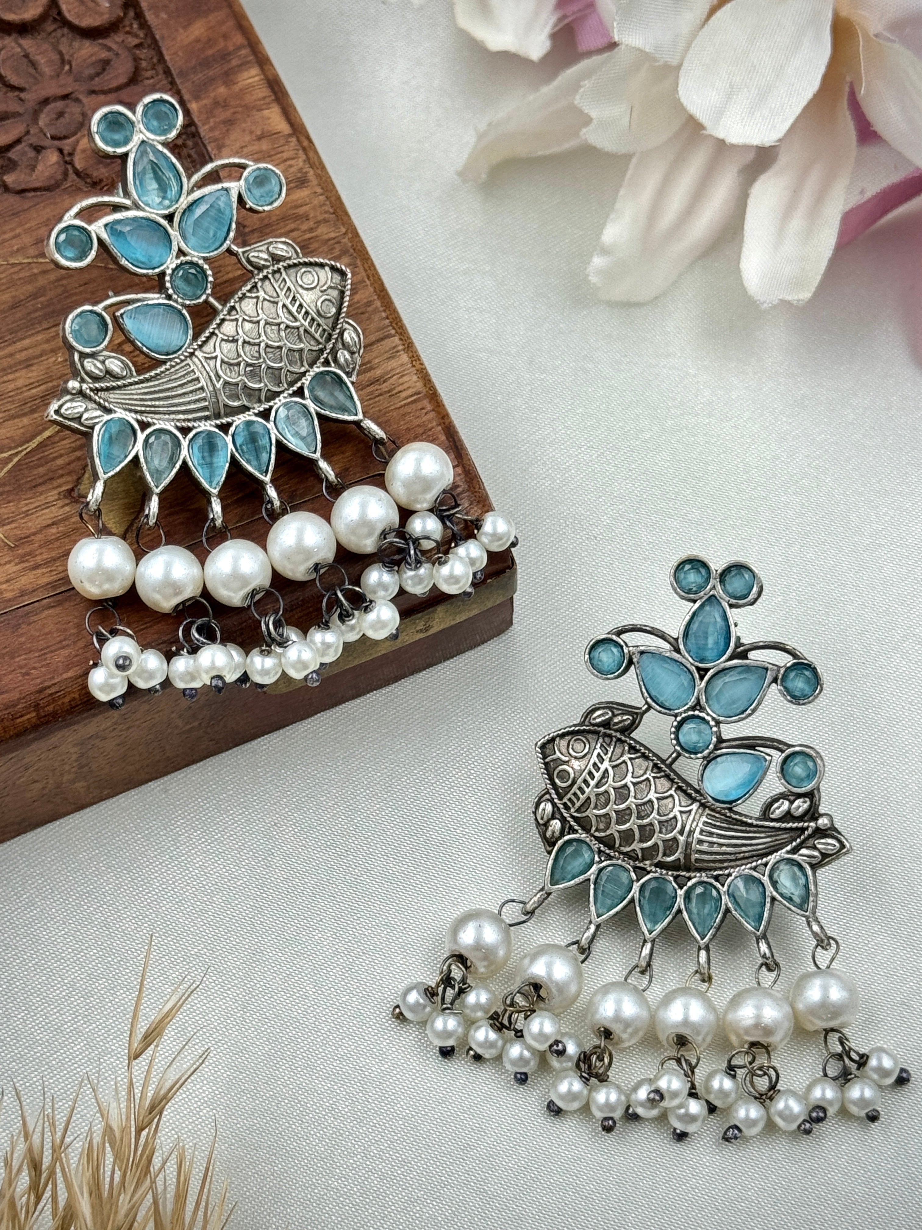 Fish Inspiring White Pearl Layered Drops