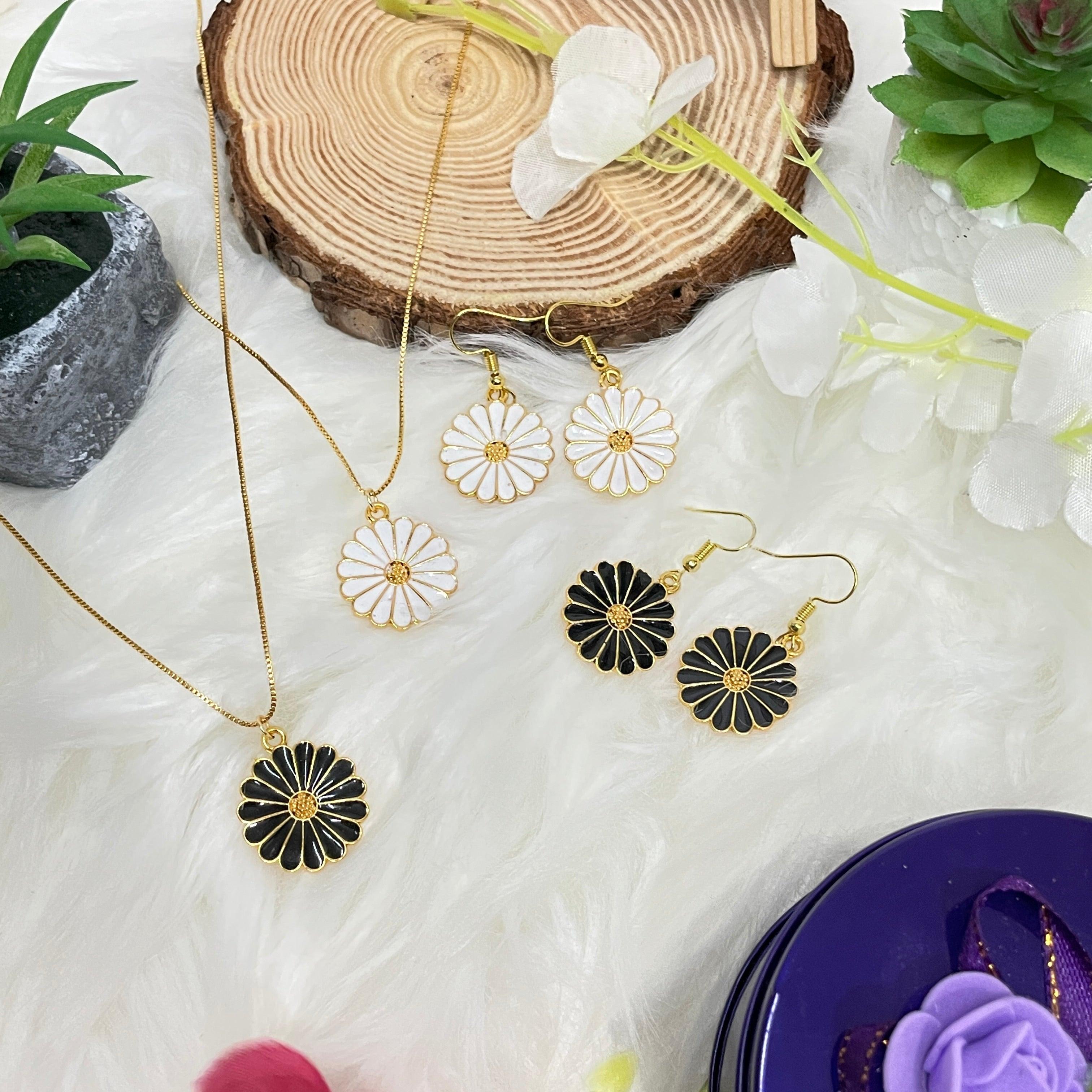 Flower Earrings set - The Vivian Store